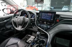 تۆیۆتا کامری